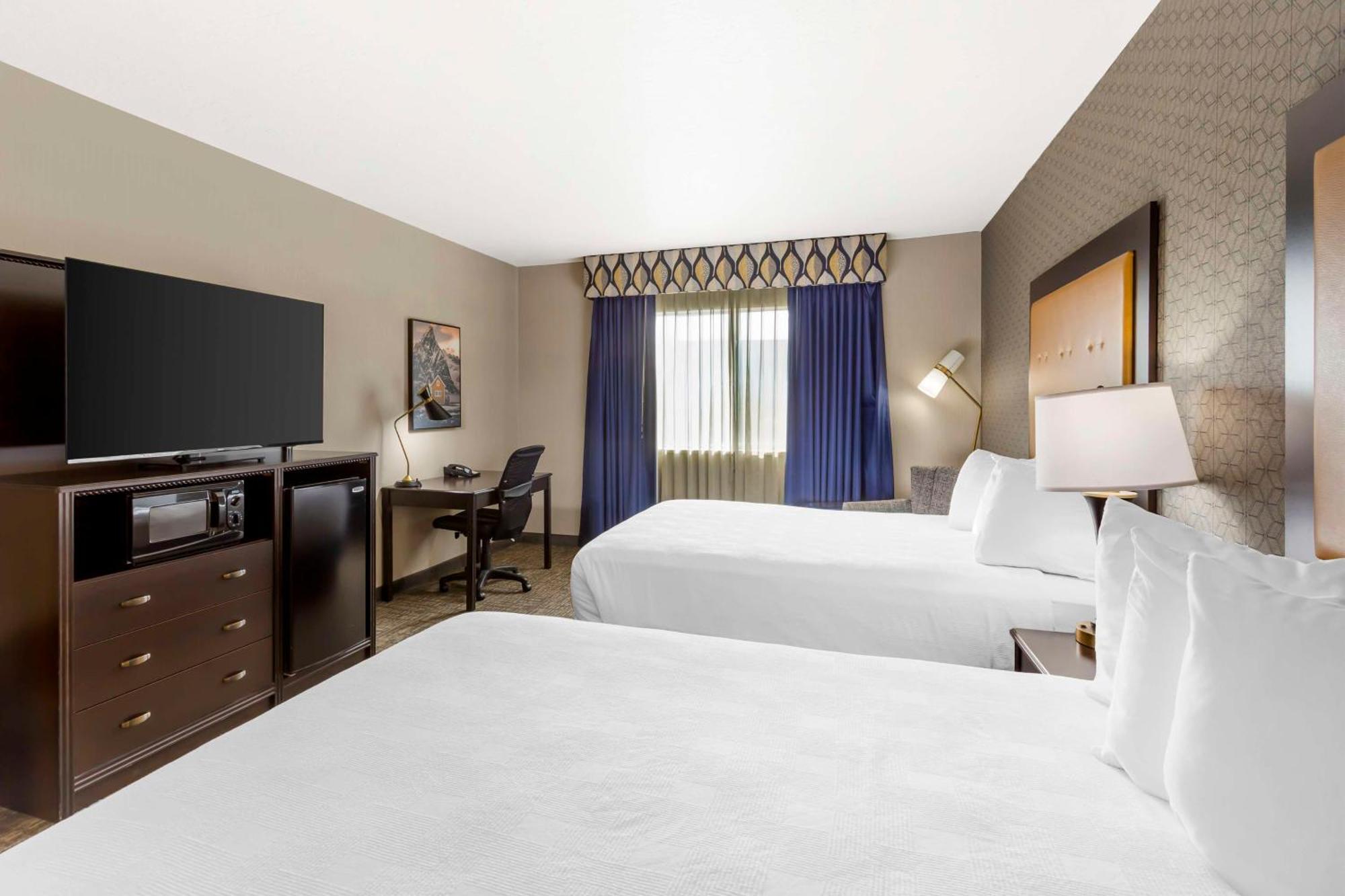 Western Grant Creek Hotel